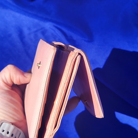 Chanel Vintage Pink Caviar Leather Small Wallet - Picture 9 of 10